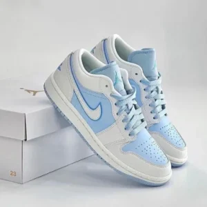 جردن وان reverse ice blue