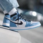 جردن ساقدار University blue