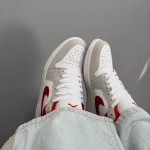 کتونی جردن وان اسموک گری Jordan 1 Smoke Grey