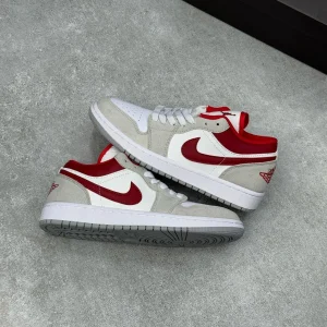 کتونی جردن وان اسموک گری Jordan 1 Smoke Grey